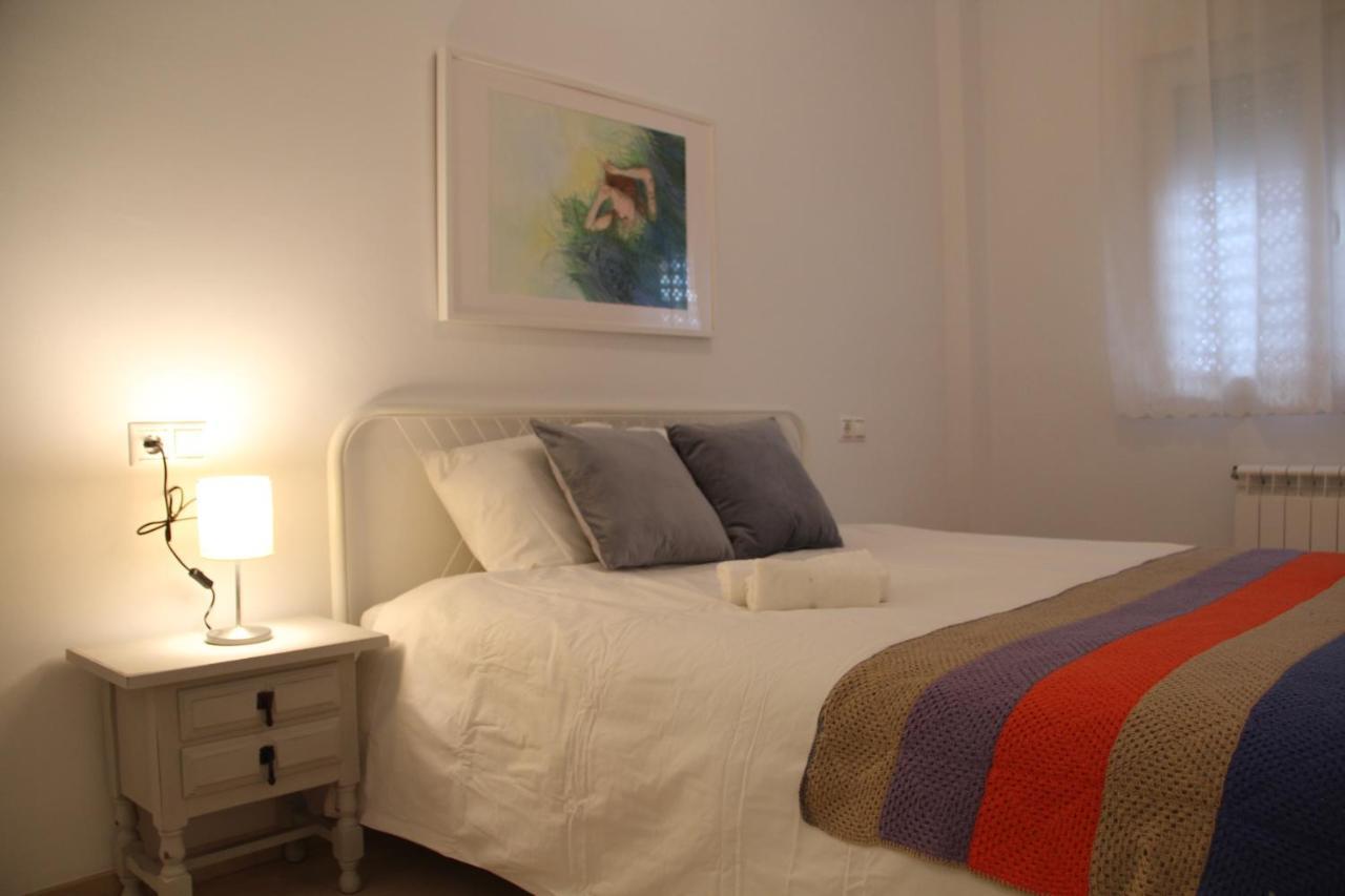 Apartamento Iris กอร์โดบา ภายนอก รูปภาพ